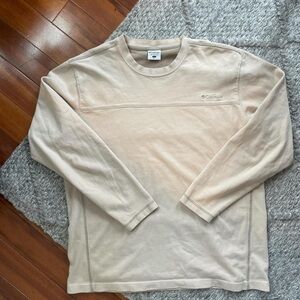 Columbia Men's Beige Long Sleeve Tee/Sweater